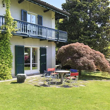 Sleeps 8 Pool Air Con Wifi Villa